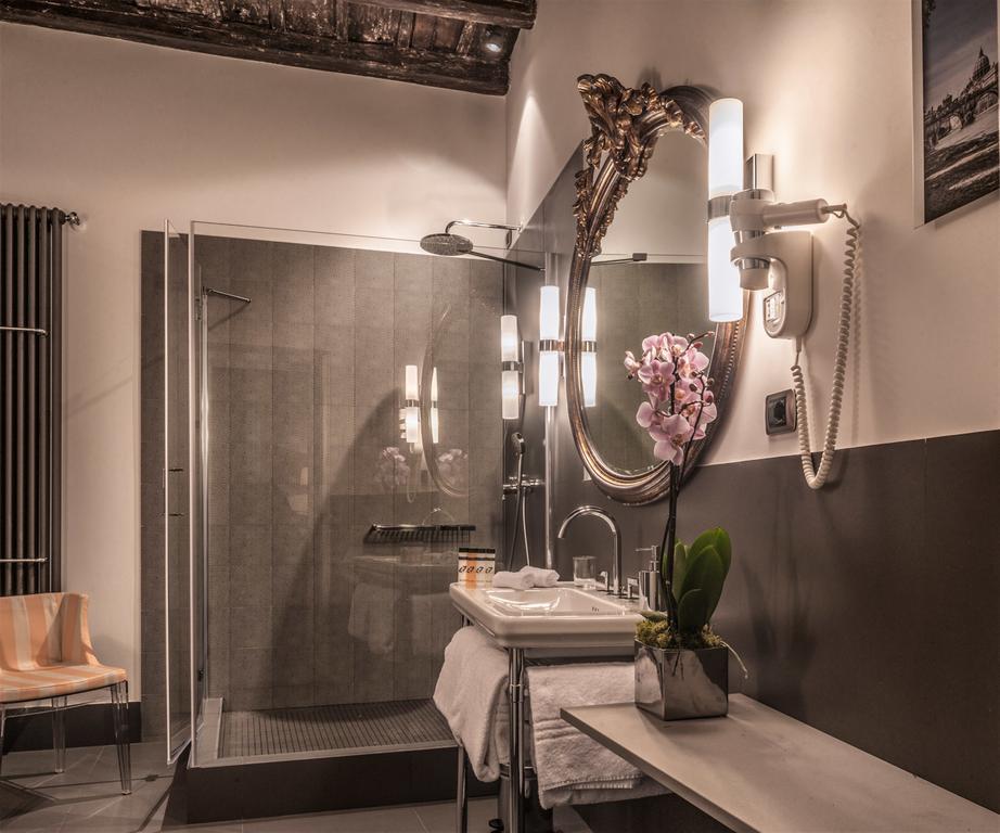 47Luxurysuites - Trevi Ρώμη Δωμάτιο φωτογραφία